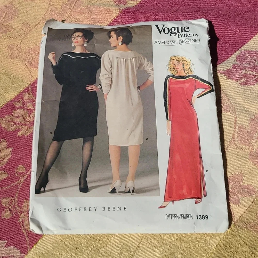 Vogue Pattern 1389 1980s uncut